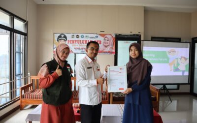 BKKBN DAN RUMAH ZAKAT SALURKAN SEMBAKO UNTUK ANAK STUNTING DI KECAMATAN BIRINGKANAYA