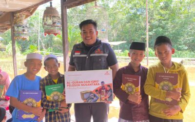 Al Quran dan Iqro Bahagiakan Anak Desa Kuala Mandor A