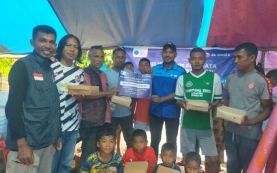 Majelis Taklim XL Axiata dan Relawan Nusantara Salurkan Bantuan untuk Penyintas Letusan Gunung Lewotobi