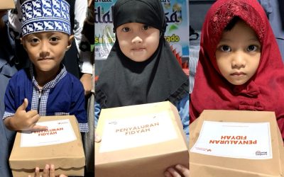 Luaskan Manfaat: Relawan Nusantara Salurkan 100 Paket Fidyah di Manado