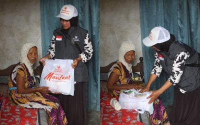 Relawan Nusantara Berbagi Paket Sembako untuk Lansia, Yatim, dan Dhuafa di Banyuwangi