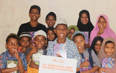 Penyaluran 50 Paket Al-Qur’an & Iqro untuk TPQ Pelosok Seram Timur, Maluku