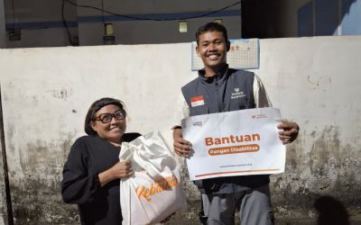 Relawan Nusantara Bagikan Sembako untuk Disabilitas di Tiga Kabupaten di Sulawesi Selatan