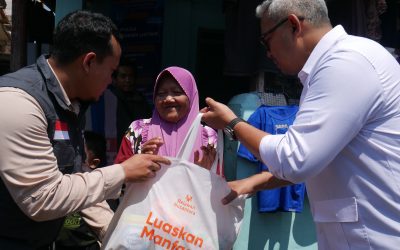 Rayakan Hari Jadi Kota Bandung, Relawan Nusantara Berbagi Bantuan Pangan Bersama Wali Kota