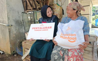 Menembus Pelosok, Menyapa dengan Kepedulian: Relawan Nusantara Berbagi Pangan untuk Lansia dan Dhuafa di Tasikmalaya