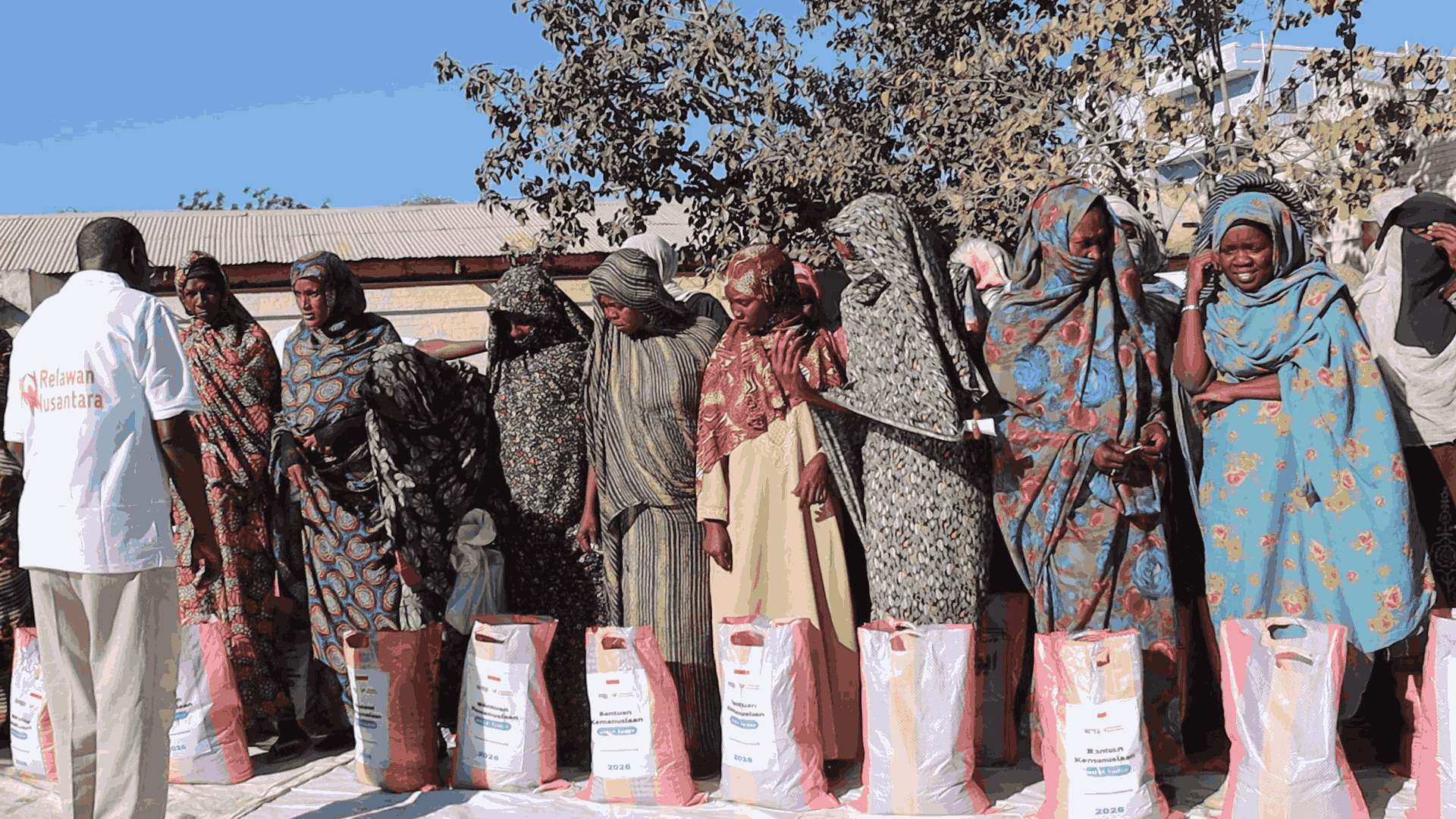 MVI_5587.00_08_15_06.Still013_11zon