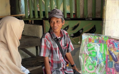 Aksi Berbagi di Pandeglang: Saat Kepedulian Sederhana Memberi Dampak Nyata bagi Pedagang dan Lansia Dhuafa