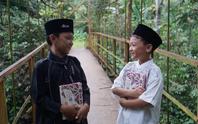 Dari Lembaran Lusuh Menjadi Harapan Baru: AlQuran dan Iqra Untuk Pandeglang