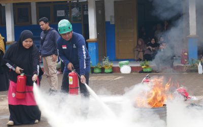 SIGAP Relawan Nusantara Bangun Ketangguhan Bencana di Pondok Pesantren Al Munawwaroh