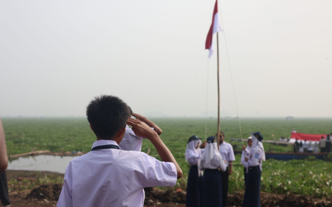 Menyalakan Harapan dari Pelosok Cijuhung: Kisah Kemerdekaan Anak-Anak SDN Cibungur Kelas Jauh