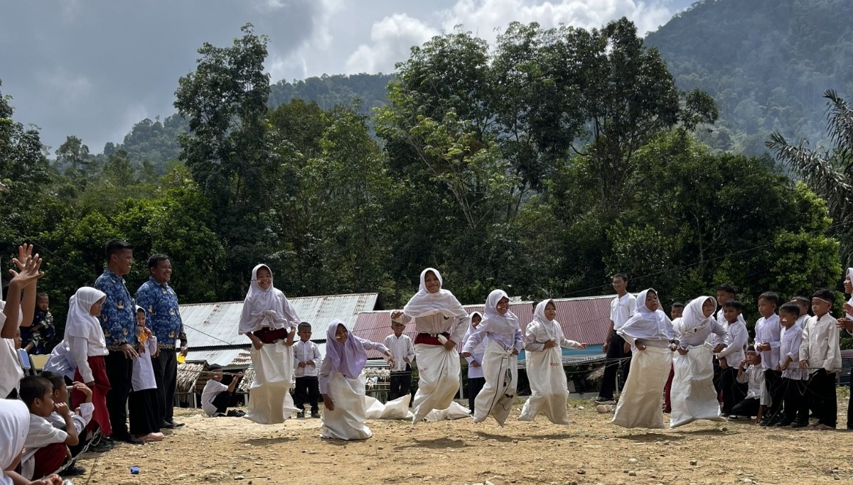 Ketika Anak-Anak Berlari, Rasa Takut Perlahan Luruh